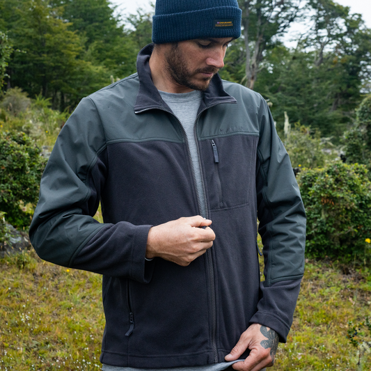 Polar Hombre Mantis Negro