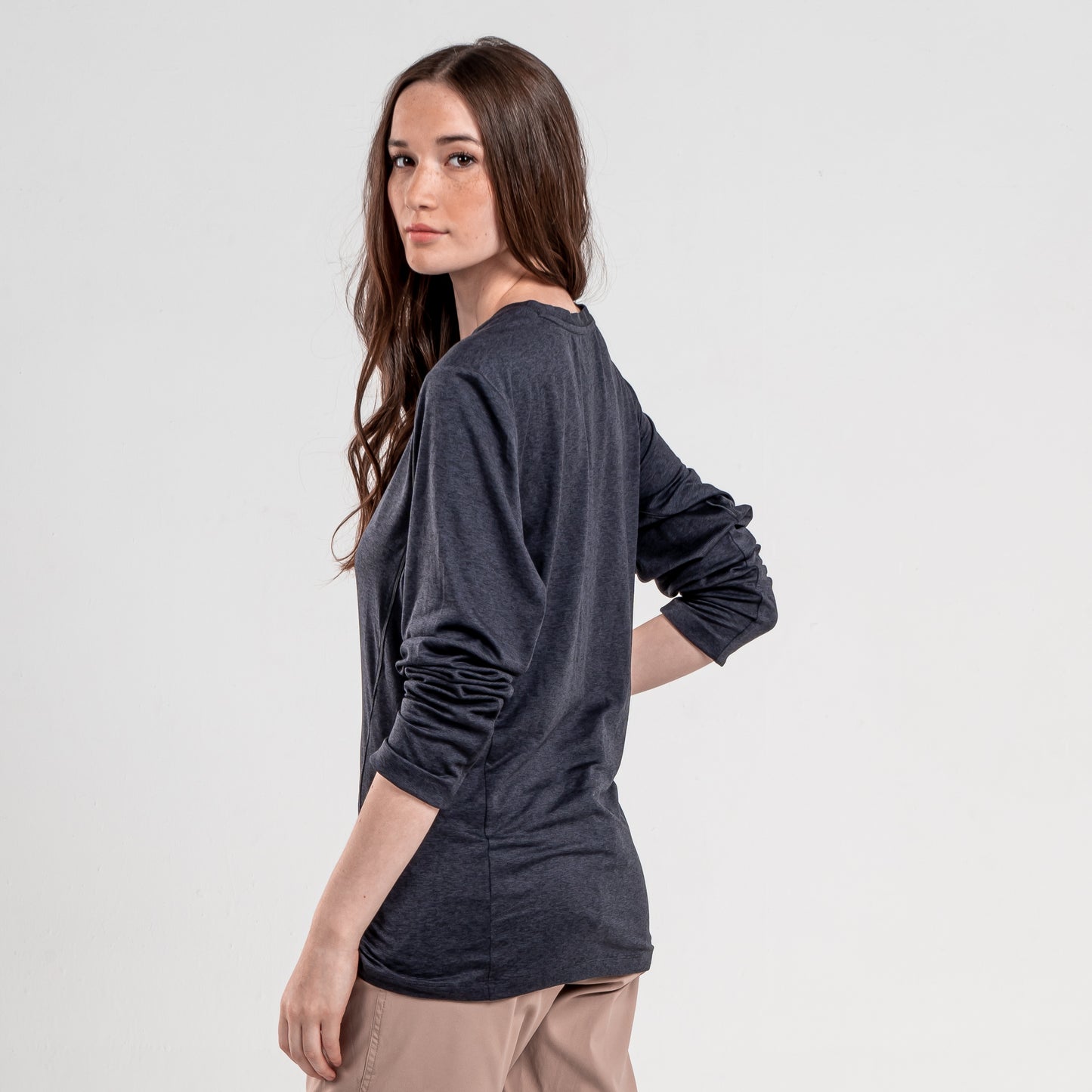 Polera Mujer Utility Gris