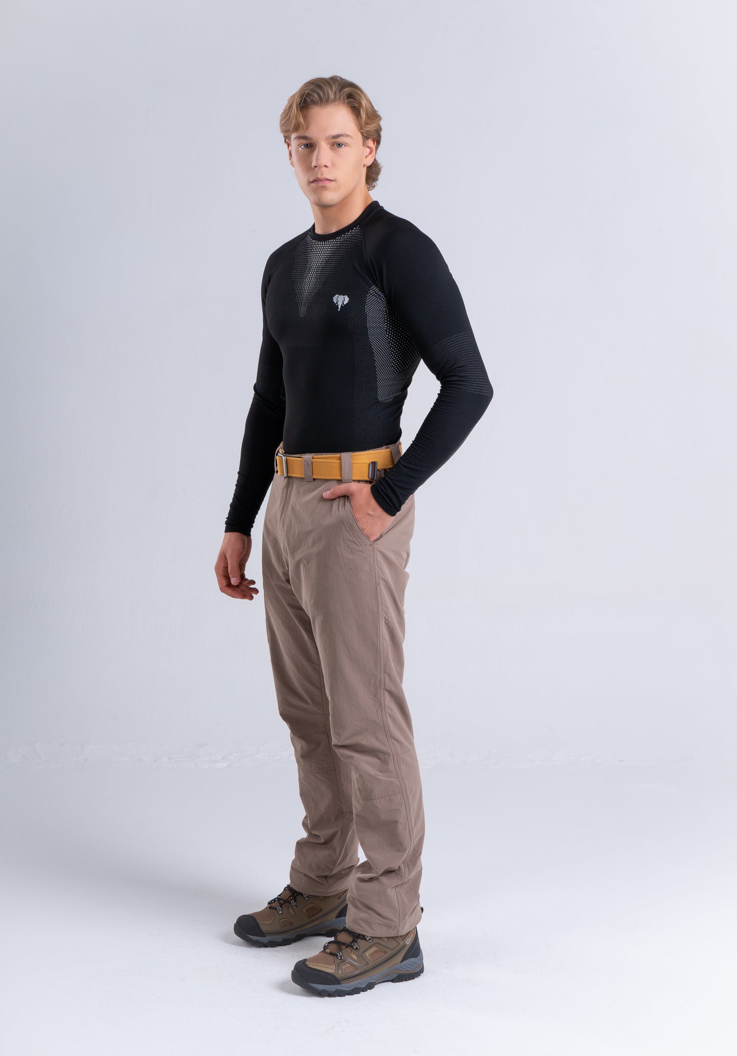 Primera Capa Unisex Ignition Negra