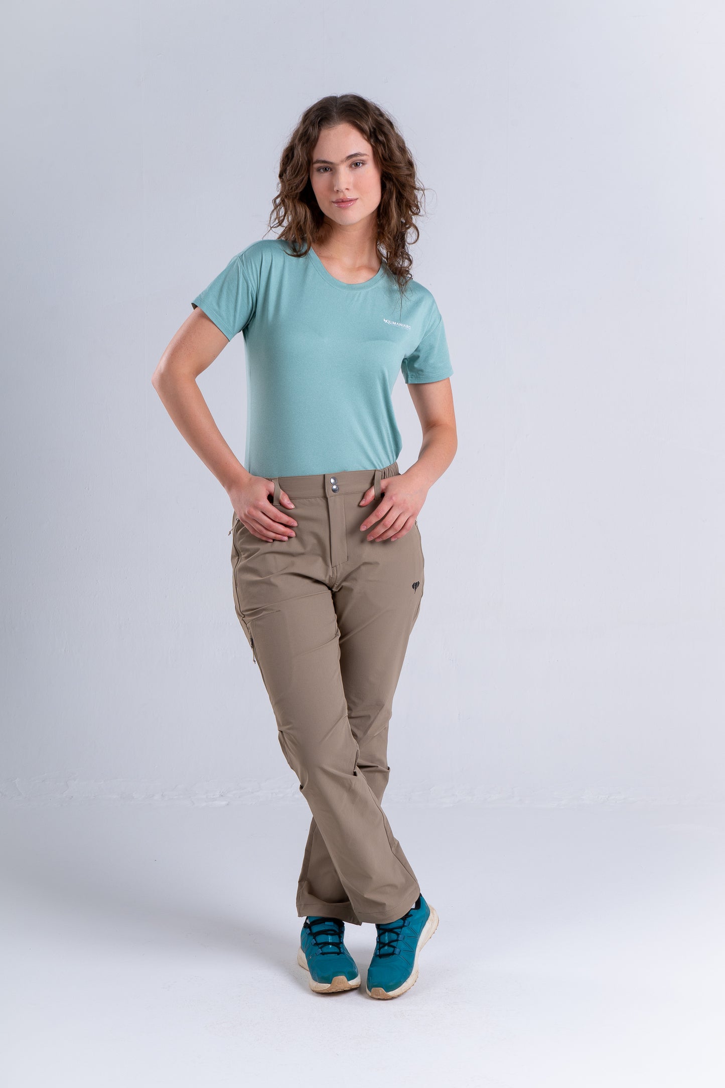 Pantalón Mujer Aku Beige