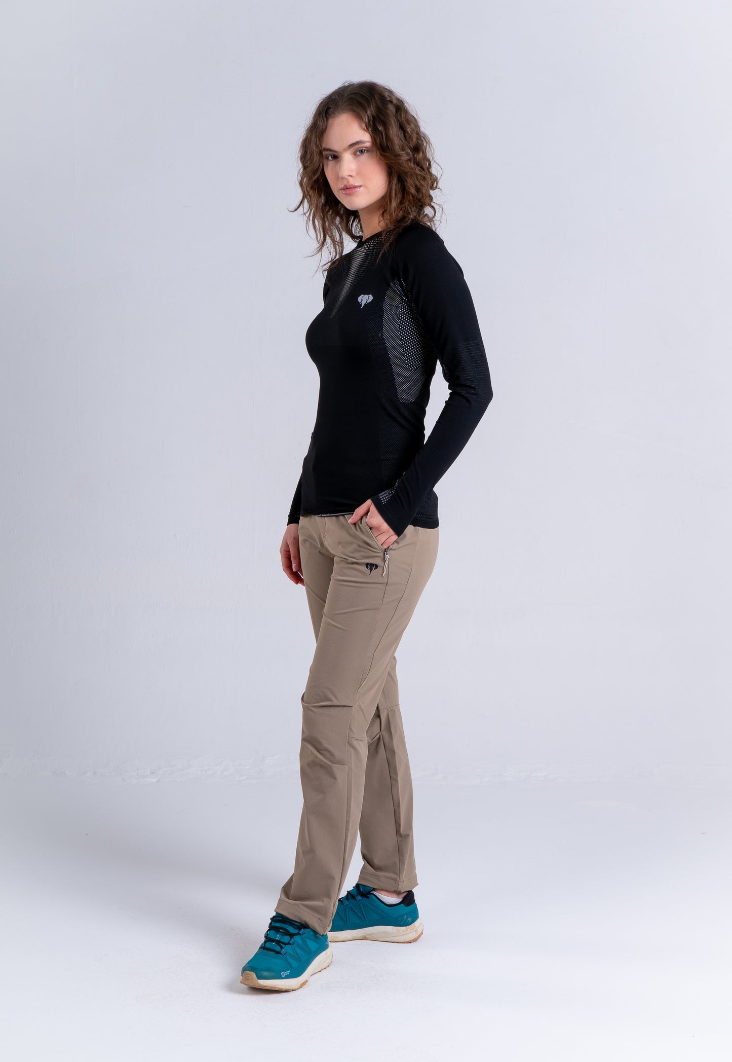 Primera Capa Unisex Ignition Negra