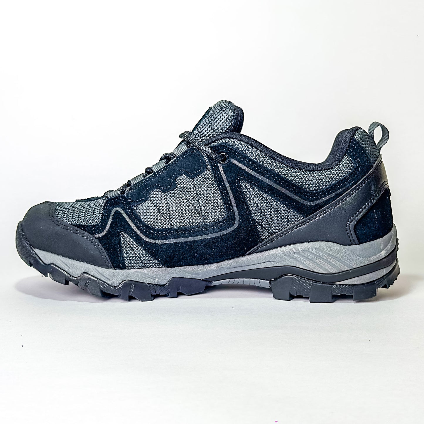 Zapatilla Hombre Mountain Caña Baja Negro