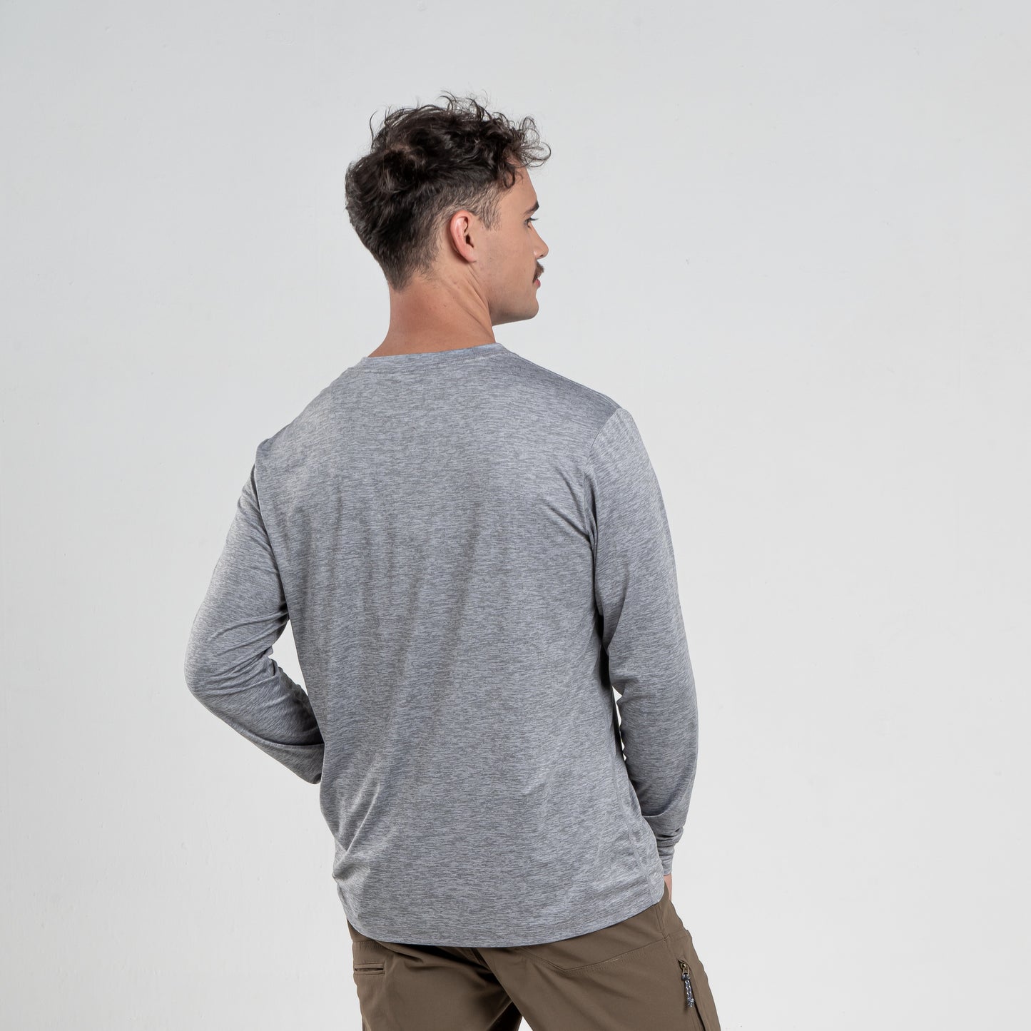 Polera Hombre Nadobi Gris